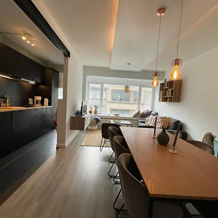 アパート Cosy & Bright In Belle Epoque-area