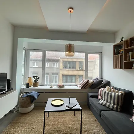 Cosy & Bright In Belle Epoque-area אוסטנדה