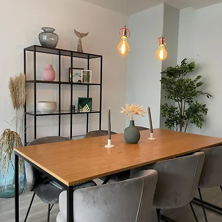 Cosy & Bright In Belle Epoque-area אוסטנדה